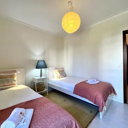 Appartement Brightness With Pool By Homing *