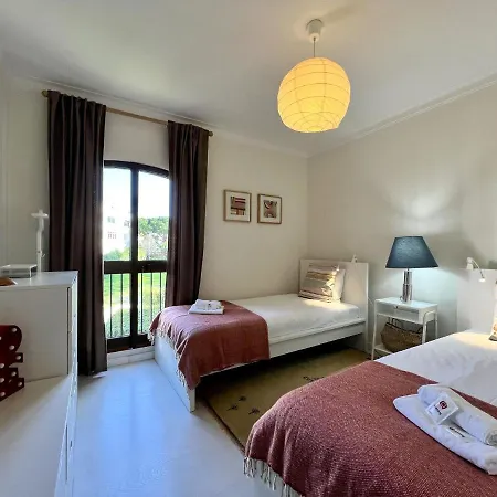 Appartement Brightness With Pool By Homing