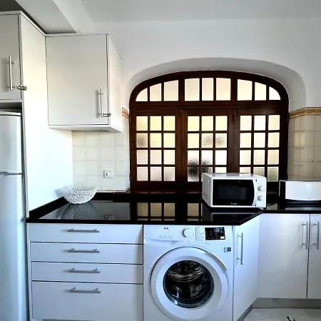 Appartement Brightness With Pool By Homing *